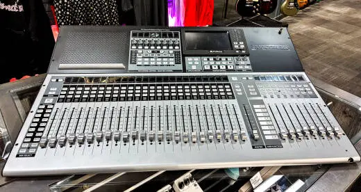 PreSonus - StudioLive 32S 32-channel 26 Bus Digital Mixer/Recorder/Interface 2